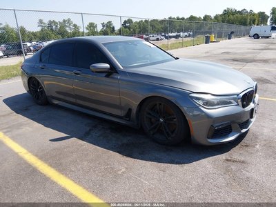 WBA7F2C33HG****** 2017 BMW 7 Series
