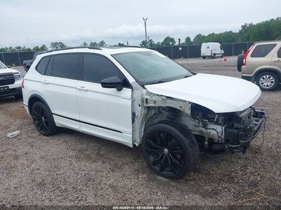 3VV3B7AXXLM****** 2020 Volkswagen Tiguan