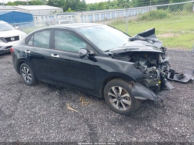 3KPA24AD4PE****** 2023 Kia Rio