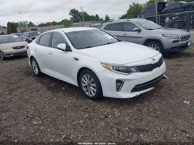 5XXGT4L30JG****** 2018 Kia Optima