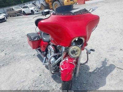 1HD1KBM11BB****** 2011 Harley-Davidson FLHXS