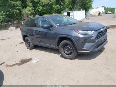 2T3F1RFV5RC****** 2024 Toyota RAV4