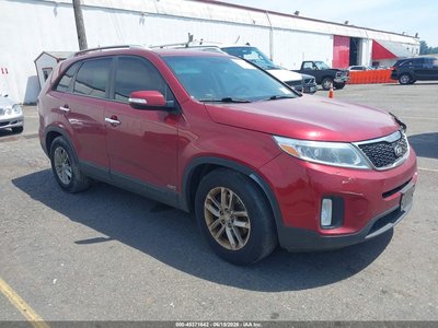 5XYKTCA68FG****** 2015 Kia Sorento
