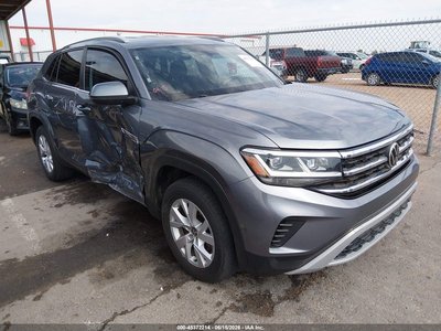 1V2AC2CAXMC****** 2021 Volkswagen Atlas