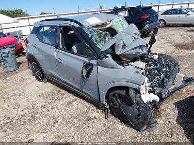 3N1CP5DV6RL****** 2024 Nissan Kicks
