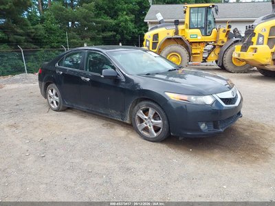 JH4CU2F65AC****** 2010 Acura TSX