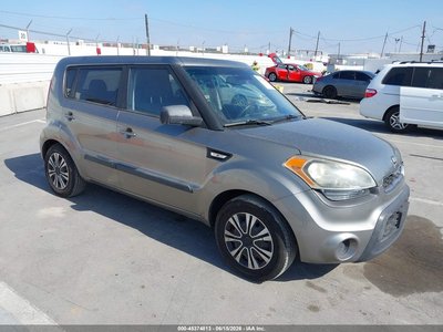 KNDJT2A56D7****** 2013 Kia Soul