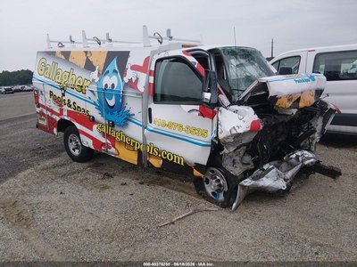 1GB0GRFG5H1****** 2017 Chevrolet Express Cutaway
