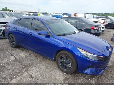 KMHLM4AG9PU****** 2023 Hyundai Elantra