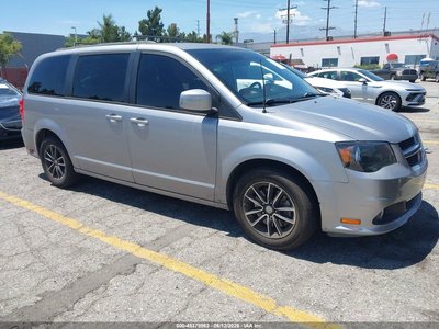 2C4RDGEG0JR****** 2018 Dodge Grand Caravan