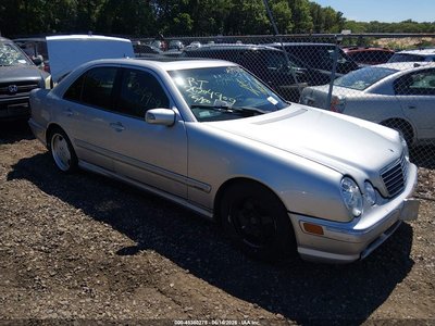 WDBJF65J71B****** 2001 Mercedes-Benz E 320
