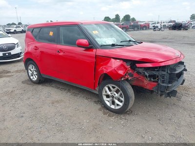 KNDJ23AU7M7****** 2021 Kia Soul