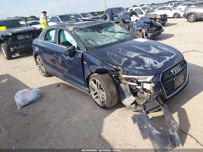 WAUJ8GFF7H1****** 2017 Audi A3