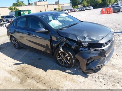 3KPF24AD5RE****** 2024 Kia Forte