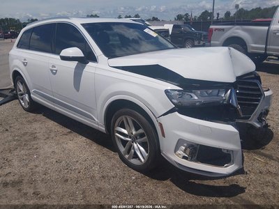 WA1VAAF72JD****** 2018 Audi Q7