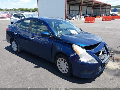 2019 Nissan Versa