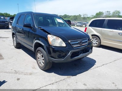 JHLRD78905C****** 2005 Honda CR-V
