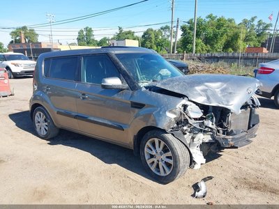 KNDJT2A66D7****** 2013 Kia Soul