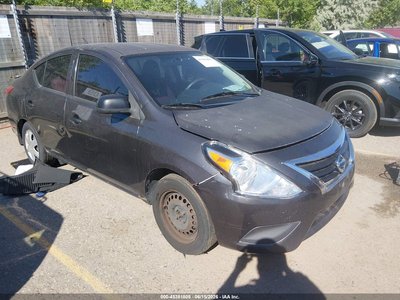 2015 Nissan Versa