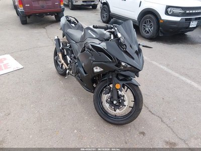 ML5EXGH13TD****** 2026 Kawasaki Ninja 500