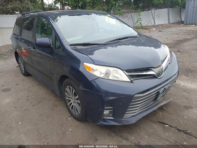 2018 Toyota Sienna