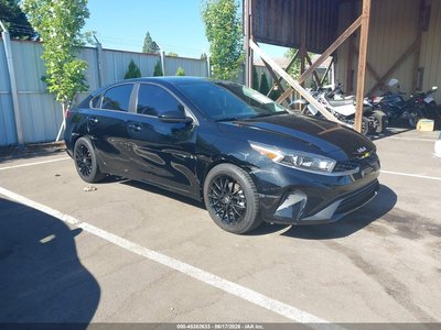 3KPF24AD8PE****** 2023 Kia Forte