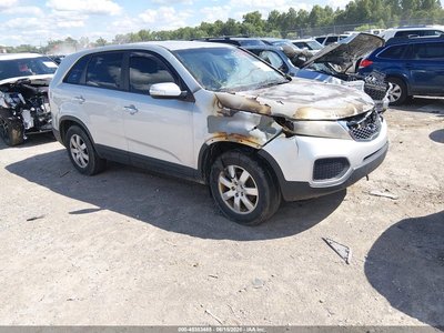 5XYKT3A10CG****** 2012 Kia Sorento