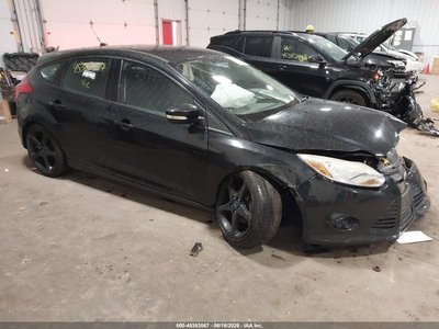 1FADP3K22EL****** 2014 Ford Focus