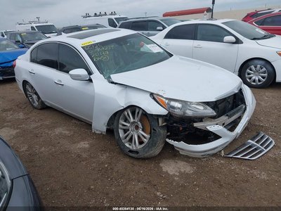 KMHGC4DD7EU****** 2014 Hyundai Genesis