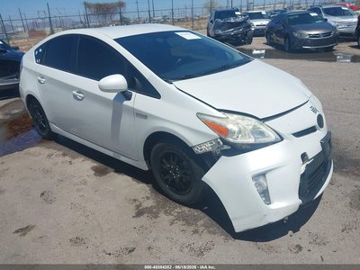 JTDKN3DU7F0****** 2015 Toyota Prius