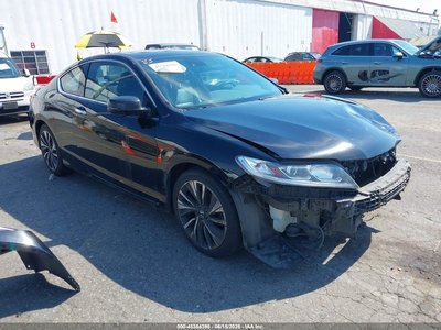 1HGCT1B68GA****** 2016 Honda Accord