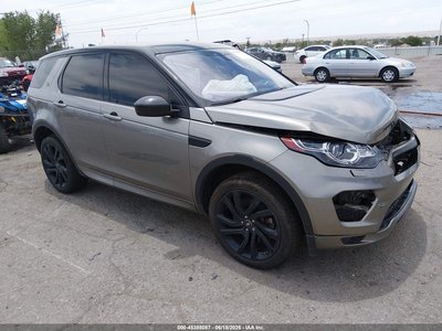 SALCT2SX0JH****** 2018 Land Rover Discovery