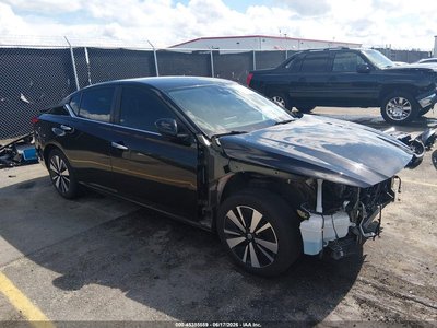 2021 Nissan Altima