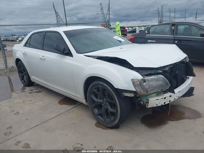 2C3CCAAG9PH****** 2023 Chrysler 300