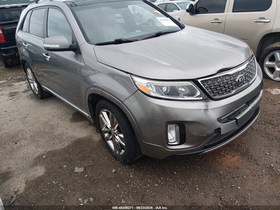 5XYKW4A72EG****** 2014 Kia Sorento