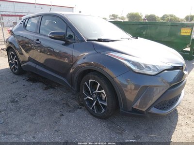 NMTKHMBX4MR****** 2021 Toyota C-HR