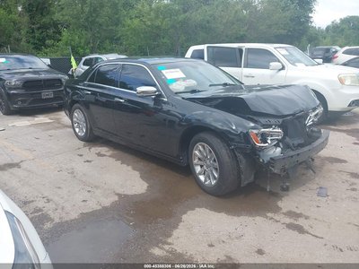 2C3CA6CT6BH****** 2011 Chrysler 300C