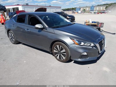 2021 Nissan Altima