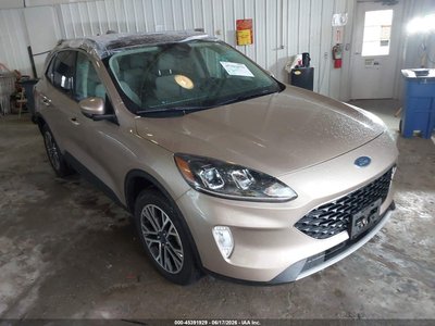 1FMCU9H60LU****** 2020 Ford Escape