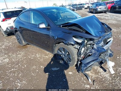 7SAYGDEE3RF****** 2024 Tesla Model Y