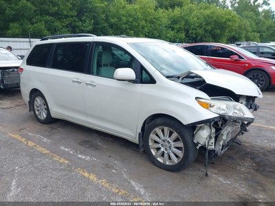 2012 Toyota Sienna