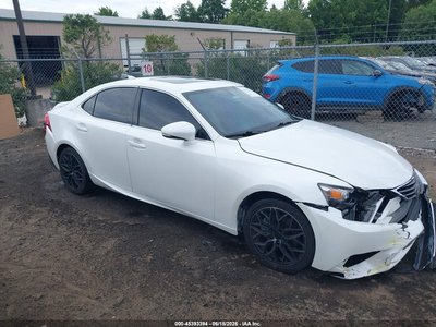 JTHBF1D20F5****** 2015 Lexus IS
