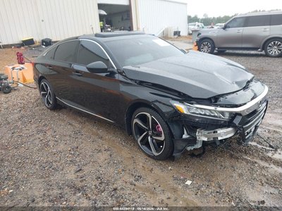 1HGCV1F49JA****** 2018 Honda Accord