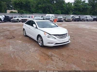5NPEC4AC8BH****** 2011 Hyundai Sonata