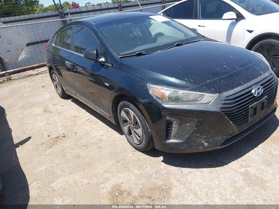 KMHC75LC8HU****** 2017 Hyundai Ioniq Hybrid