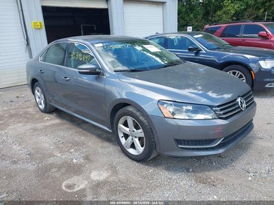 1VWBH7A31DC****** 2013 Volkswagen Passat