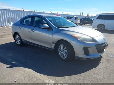 JM1BL1V78C1****** 2012 Mazda 3