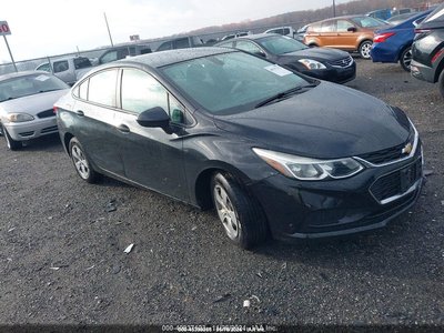 1G1BC5SM8J7****** 2018 Chevrolet Cruze