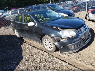 3VWRX7AJ6AM****** 2010 Volkswagen Jetta