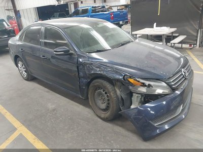 1VWAP7A3XDC****** 2013 Volkswagen Passat